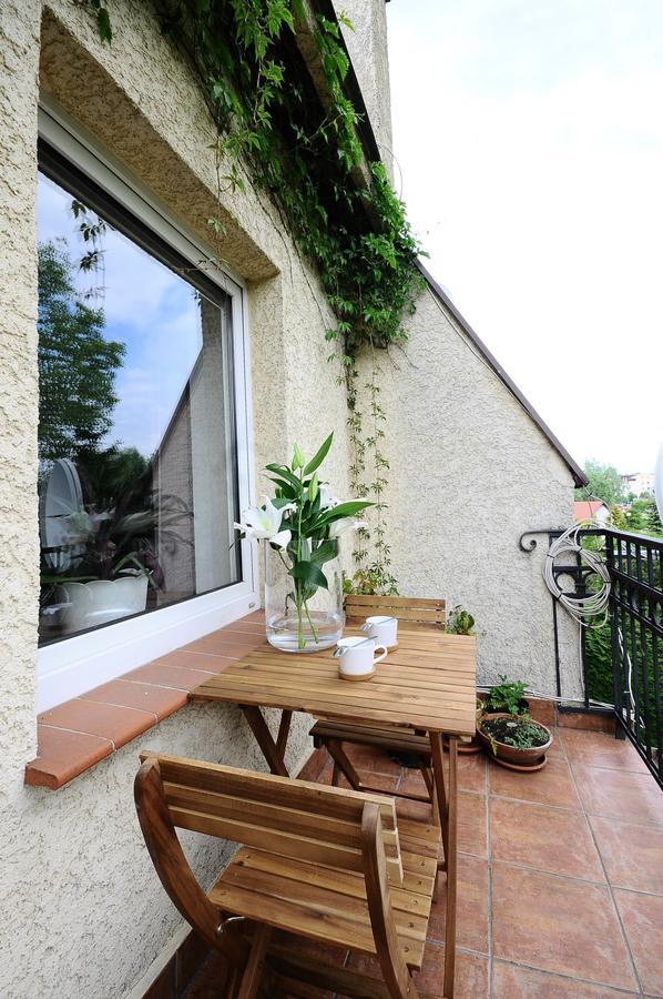 A Place Like Home Apartamenty Wiewiorcza 格但斯克 外观 照片