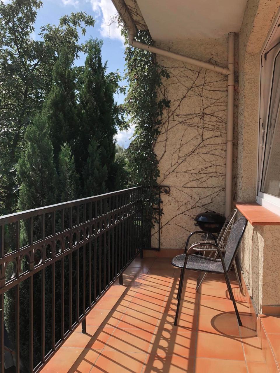 A Place Like Home Apartamenty Wiewiorcza 格但斯克 外观 照片
